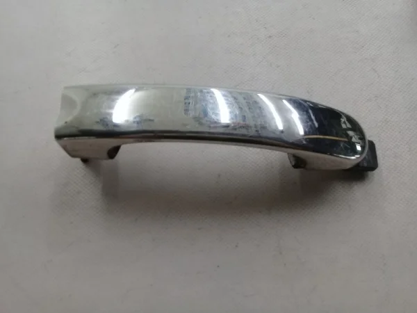 7H0837205C | VW Touran Ön Sol Dış Kapı Kolu VAG