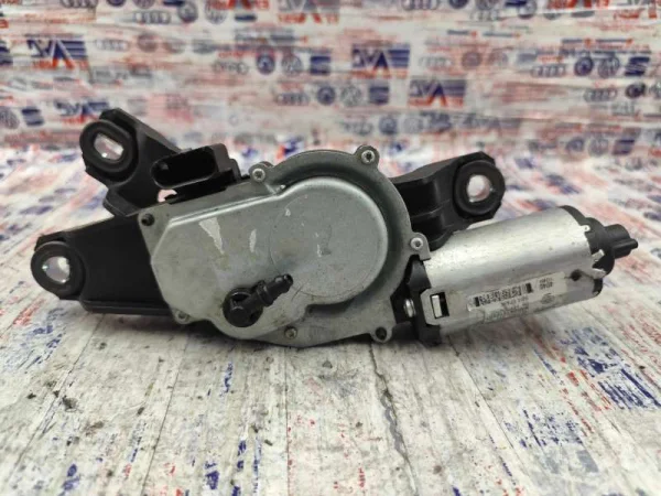 1K8955711 | VW Scirocco Arka Silecek Motoru VAG