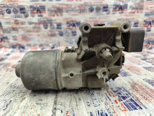 8E1955119 | Audi A4 Ön Cam Silecek Motoru VAG