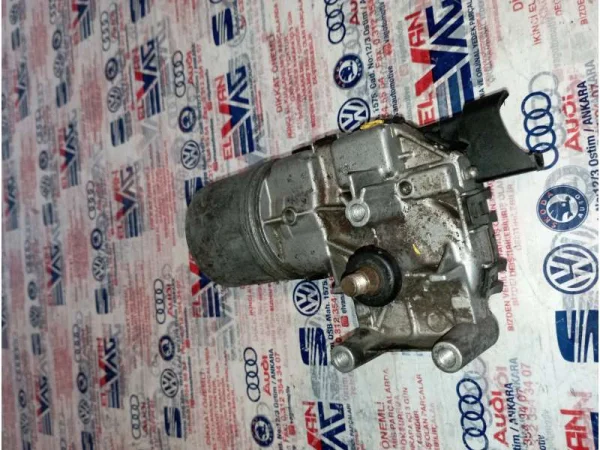 6Q1955119 | Ön Silecek Motoru VAG