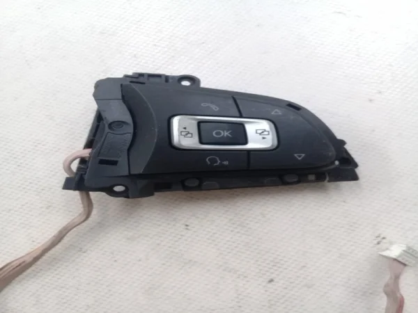 5G0959442H | Direksiyon Tuş Takımı | VW E-Golf, Golf, Passat VAG