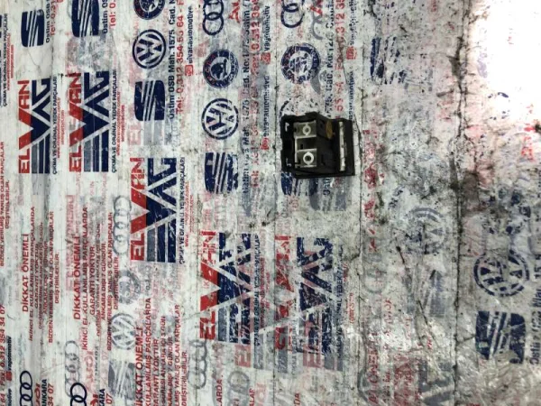 3C0927227A | VW Passat El Fren Butonu VAG