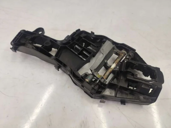 510837812D | VW Passat Sağ Arka Dış Kapı Kolu VAG