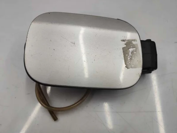 1K0010644P | Yakıt Depo Kapağı Uyarı Etiketi | VW Caddy, Golf - Seat Alhambra, Altea - Skoda Citigo, Fabia VAG