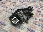 517837811H | Sol Ön Kapı Kol Braketi | VW Golf, Passat, Tiguan, Touran - 2