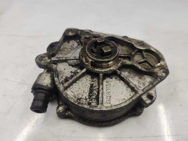 03L145100B | Vakum Pompası VAG