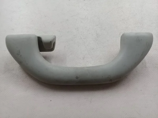 5C6857607A | Katlanır İç Tavan Tutamağı | VW Jetta, Vento VAG