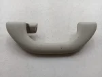 561857607C | Katlanır Arka Tavan Tutamağı | VW Passat - Skoda Octavia - 1