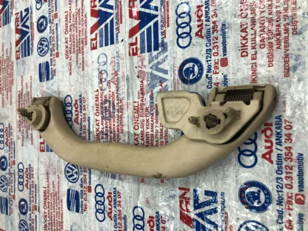 3B0857607A | VW Passat Sol Arka Tavan Tutamağı VAG
