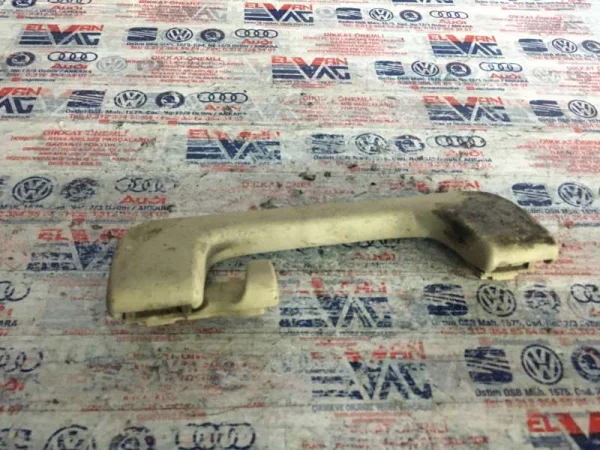 8E0857608C | Audi A4 Katlanır Arka Sağ Tutamak VAG