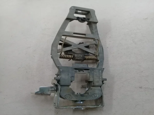 7E0837885 | VW Transporter Sol Ön Dış Kapı Kolu VAG