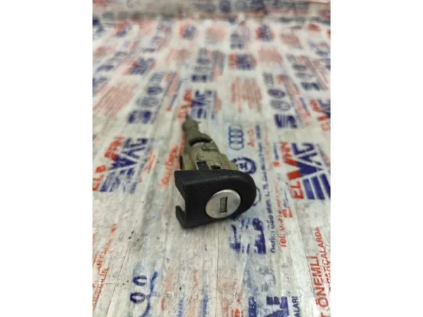 1K0837167C | Sol Kapı Kilit Silindiri VAG