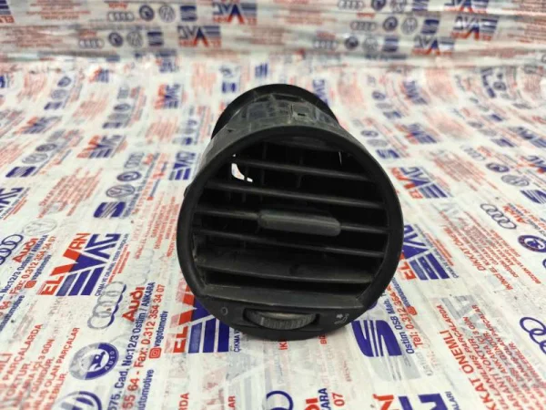 2K0819703B | VW Caddy Kalorifer Havalandırma Izgarası VAG