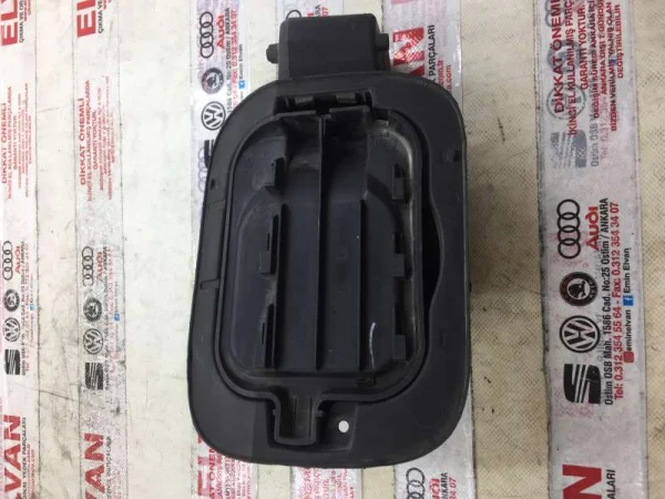5C6809857 | Yakıt Depo Kapağı VAG