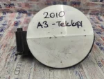 8J0010508A | Yakıt Bilgi Etiketi | Audi A1, A3, RS 3, RS Q3, TT - 1
