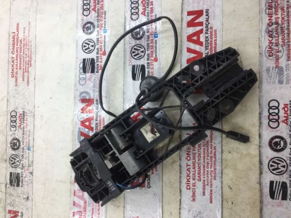 1K8839885K | VW Scirocco Dış Kapı Kolu VAG