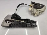 8T0837885A | Dış Kapı Kolu İç Mekanizması | Audi A4, A5, Q5 - 3