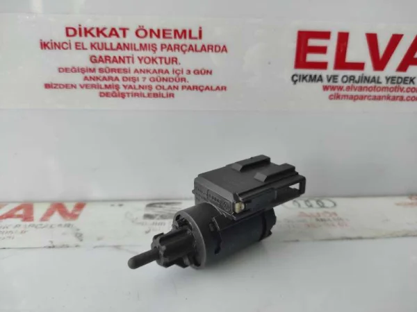 3B0945511C | Fren Pedal Müşürü | VW Golf, Touran - Audi A4, A6, A8, Q7 VAG
