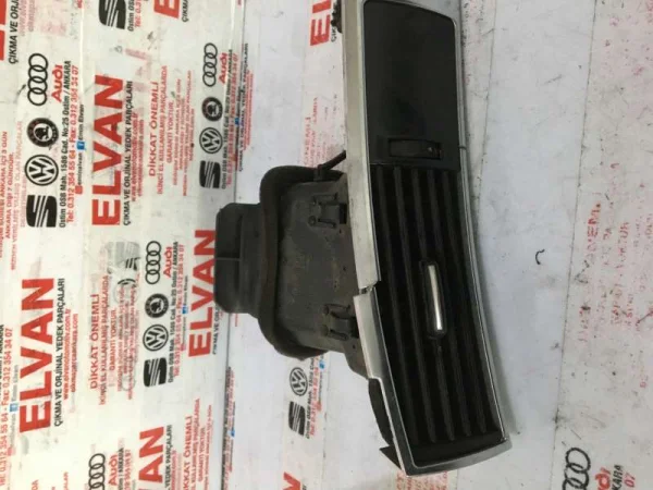 4F1820901D | Audi A6 Sol Havalandırma Izgarası VAG