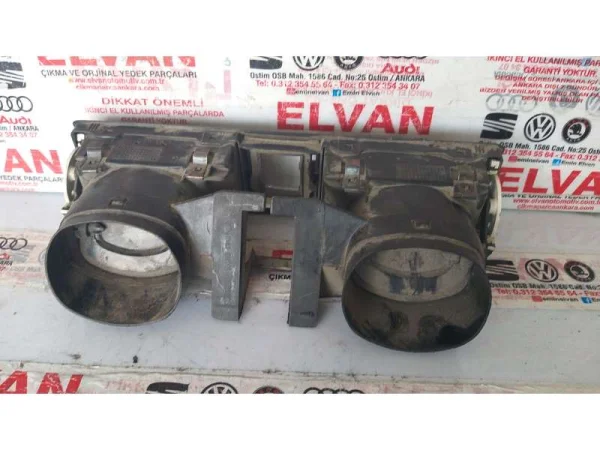 1U0820951 | Skoda Octavia Orta Havalandırma Izgarası VAG
