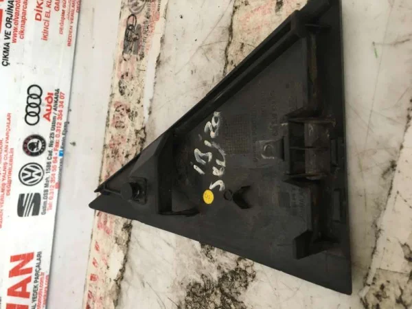 6J8839638B | Seat Ibiza Arka Sağ Dış Kapı Kolu Çıtası VAG