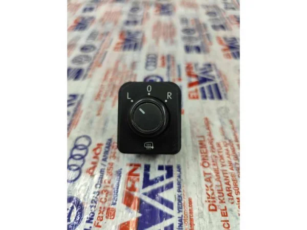 3G0959565 | Katlanır Ayna Ayar Düğmesi | Seat Leon - Skoda Superb - Cupra Leon VAG