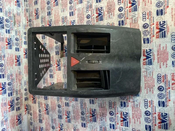 6N0858069C | VW Polo Orta Göğüslük Havalandırma VAG
