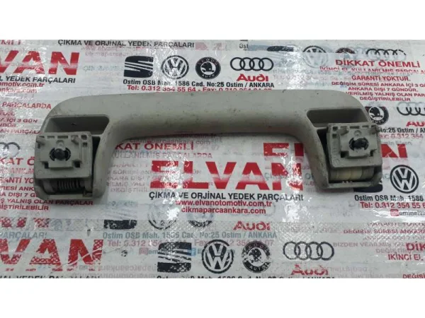 8P0857607C | Tavan Tutamağı | Audi A3, A6, Q7 VAG