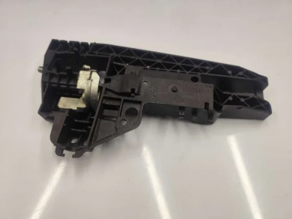 1T0837885B | VW Touran Sol Ön Kapı Kolu İç Mekanizması VAG