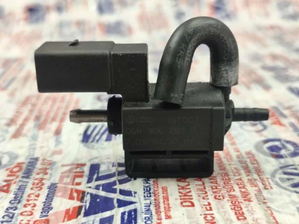 06H906283B | Vakum Solenoid Valfi | VW Amarok, Passat, Touareg - Audi A3, A4 - Seat Leon VAG