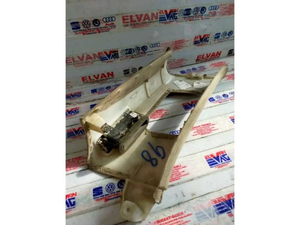 4L0819210 | Audi Q7 Sağ Havalandırma Izgarası VAG