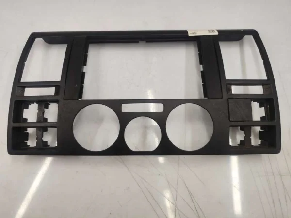 7H0857237E | VW Transporter Orta Göğüs Çerçevesi VAG