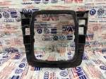3C0864263 | VW Passat Vites Çerçevesi - 3