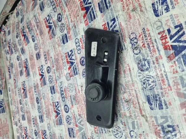 7H0843640D | VW Transporter Sürgülü Kapı Karşılığı VAG