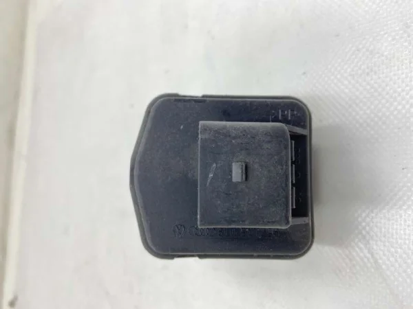 8L0941295 | Audi A3 Far Yükseklik Ayar Motoru VAG