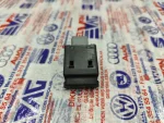 6Q0959859 | Cam Kilitleme Düğmesi | VW Polo - Seat Ibiza - 2