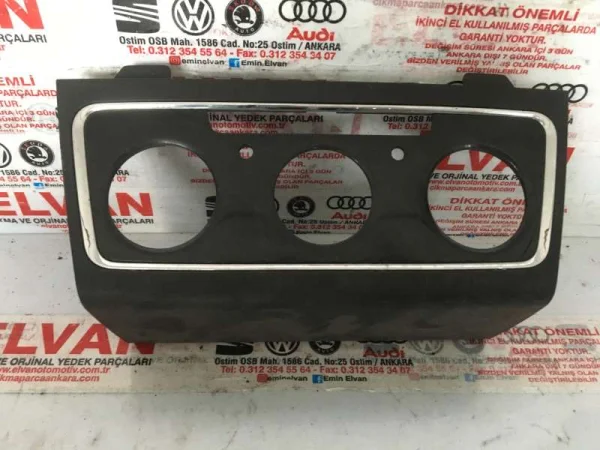 3T0863152C | Skoda Superb İç Konsol Çerçevesi VAG