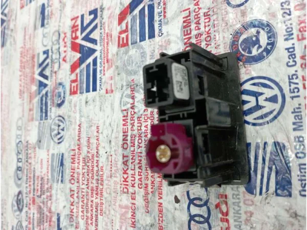 5G0035222F | USB AUX Girişi | VW E-Golf, Golf, Jetta - Seat Alhambra, Ibiza, Leon VAG