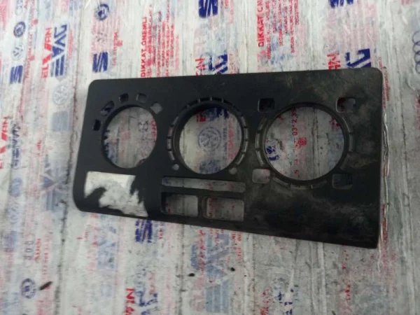 6K0820075 | Klima Kontrol Paneli Çerçevesi | VW Caddy, Polo - Seat Inca VAG