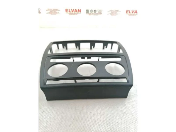 1Z0858069A | Skoda Octavia Orta Panel Çerçevesi VAG