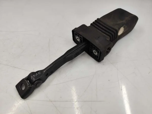 8V0837267 | Ön Kapı Gergisi | Audi A3, RS 3 VAG