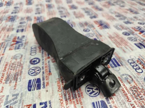 5NA837267 | VW Tiguan Kapı Gergisi Kapağı VAG
