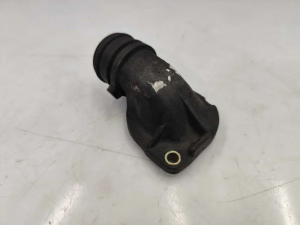 037121121A | Termostat Kapağı | VW Caddy, Golf, Jetta - Seat Alhambra, Cordoba, Ibiza VAG