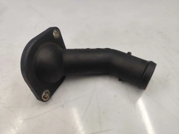 06A121121C | Termostat Kapağı | VW Bora, Caddy - Audi A3, TT - Seat Alhambra, Altea VAG