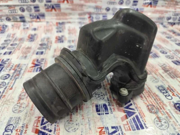 04E129656 | Turbo Hortumu VAG
