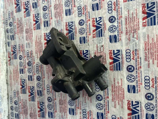 032121111N | Komple Termostat Yuvası | VW Caddy, Golf, Polo - Seat Cordoba, Ibiza - Skoda Felicia VAG