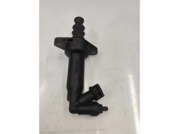 6R0721261 | Debriyaj Alt Merkezi | VW Polo - Audi A1 - Seat Ibiza, Toledo VAG