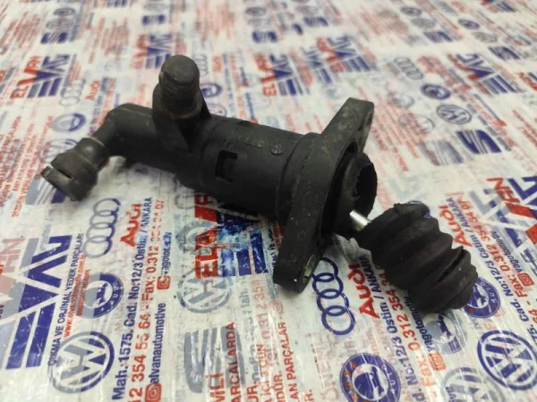 1K0721261G | Hidrolik Debriyaj Alt Merkezi | VW Golf, Jetta, Passat, Touran - Audi A3 VAG
