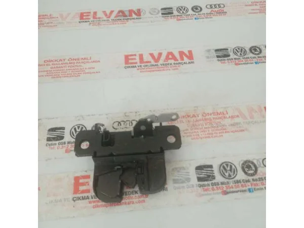 7H0827505C | VW Transporter Arka Bagaj Kapağı Kilidi VAG