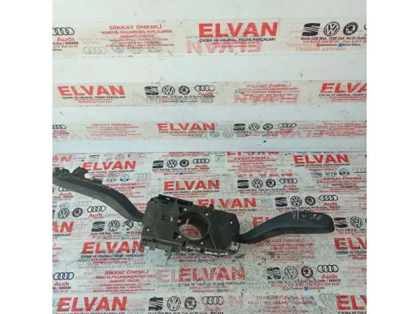6R5953521B | Sinyal Silecek Kolu VAG